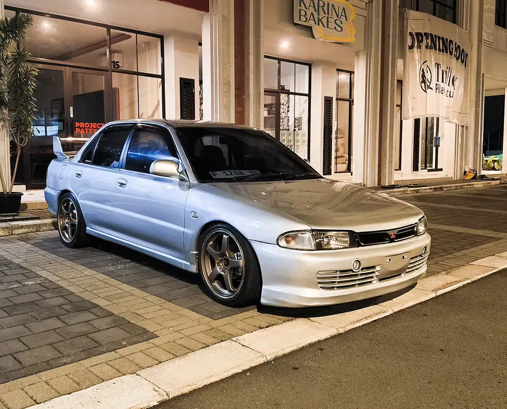 Mitsubishi Lancer Evo 3 Glxi CB4 mulus