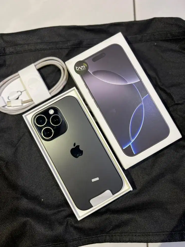 iPhone 16 pro 256 bh 100 cc 11 iBox garansi maret 2027 like new