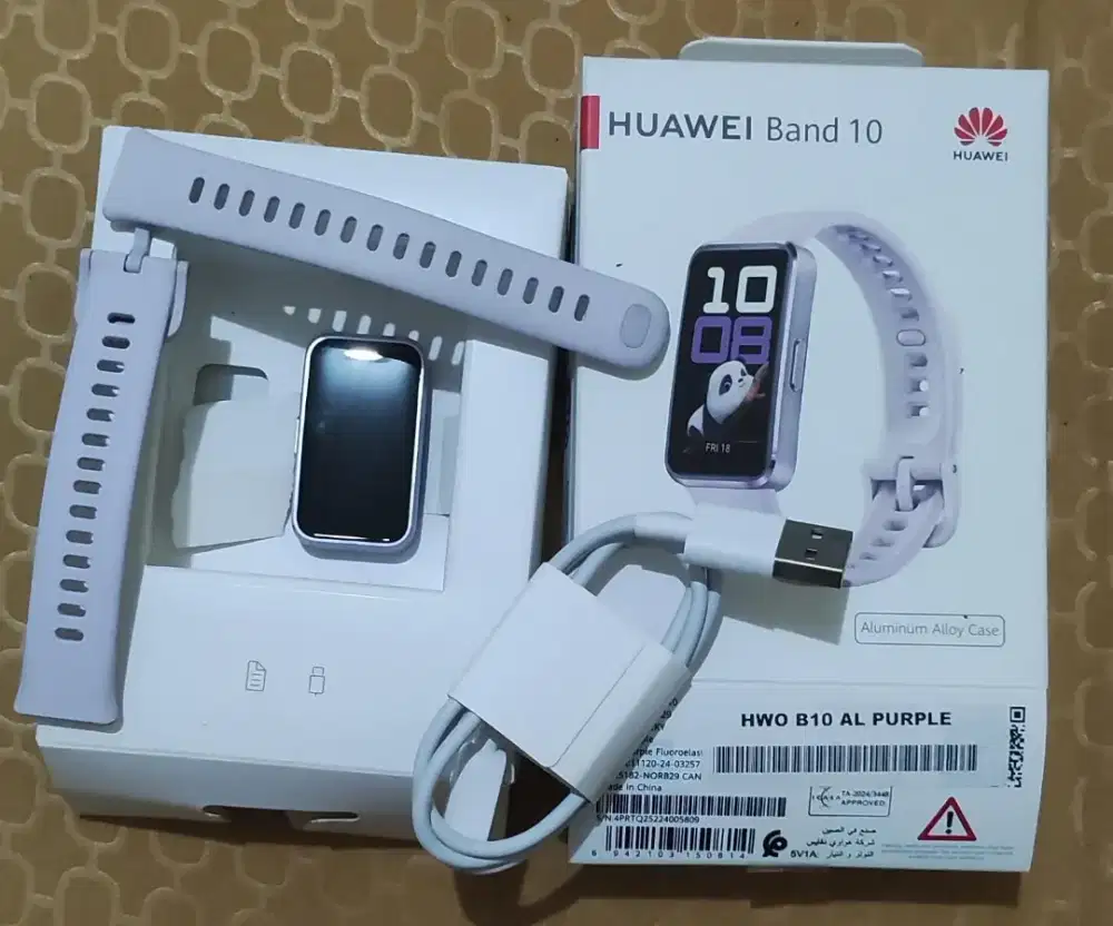 Jual Huawei band 10 mulus pemakaian cewek. Jarang dipakai