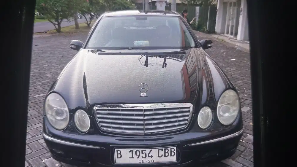Mercedes-Benz E280 2006 Bensin