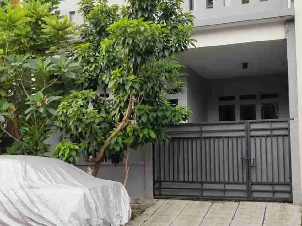 Rumah Rapih 2 Lantai LT 91 Dalam Komplek Di Pondok Kelapa Jakarta Timur