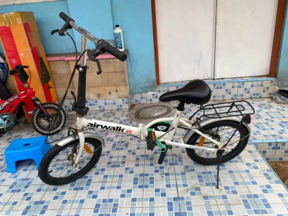 Sepeda lipat Airwalk ace bekas