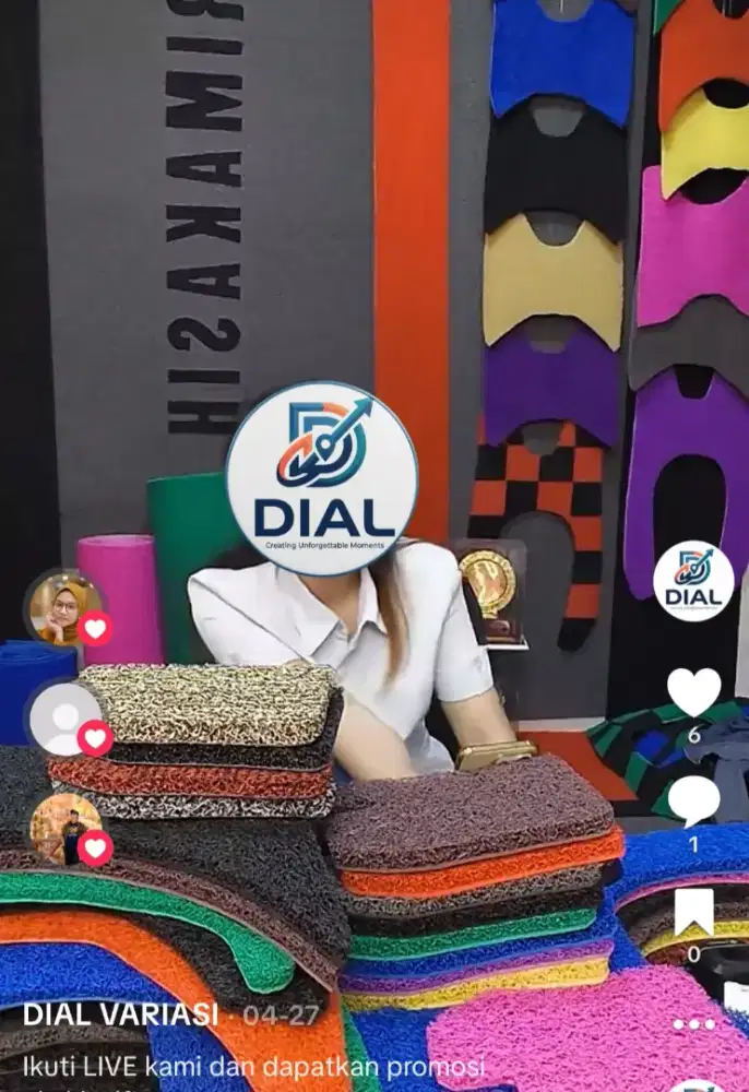 Dibutuhkan Live Streaming Host