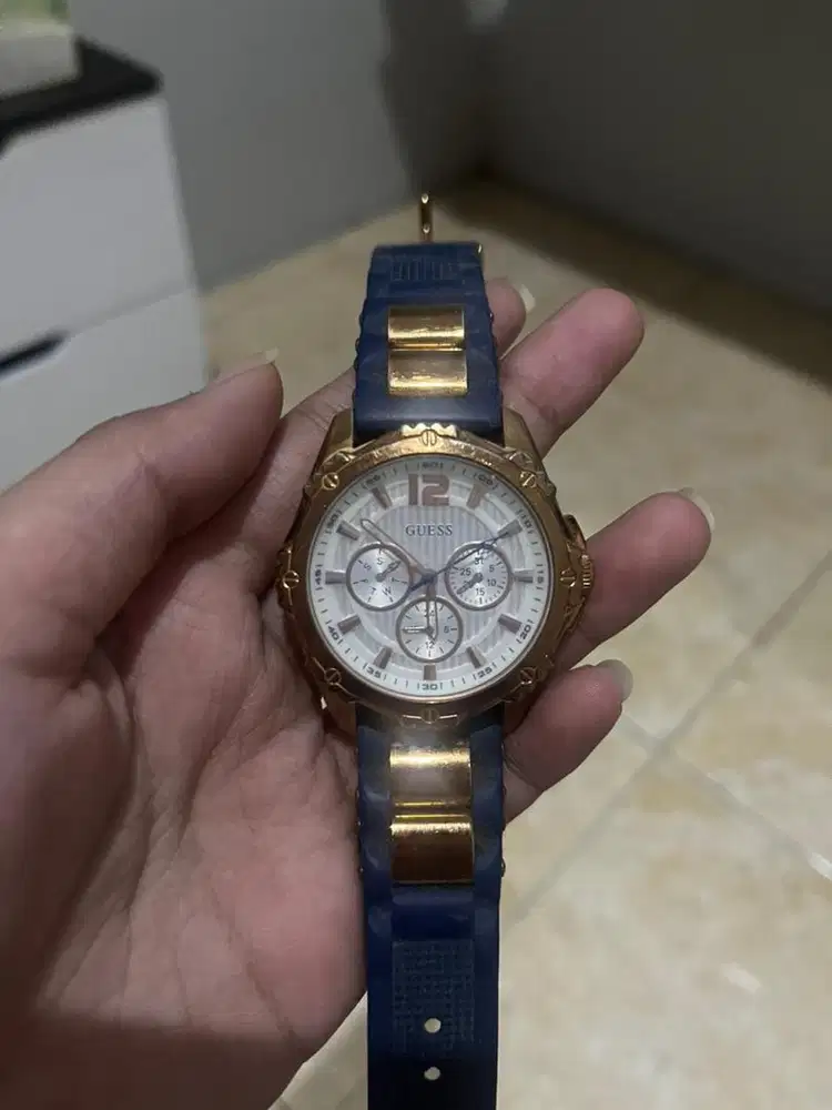 Jam Tangan Wanita GUESS ORIGINAL