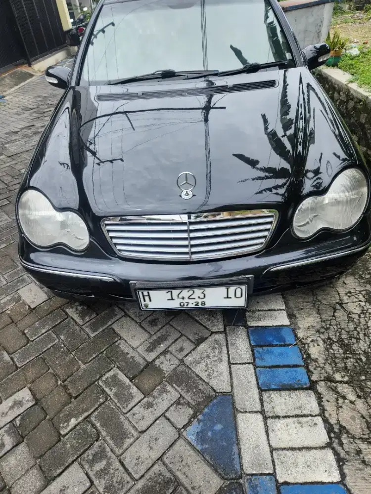 Dijual Marsedez C 180 matic 2002 ori cat km 49000