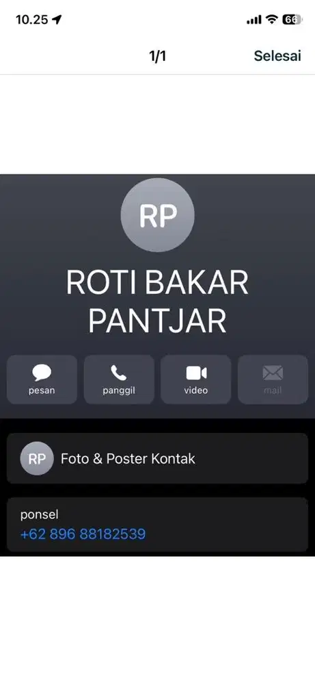 Helper & penjaga booth roti bakar