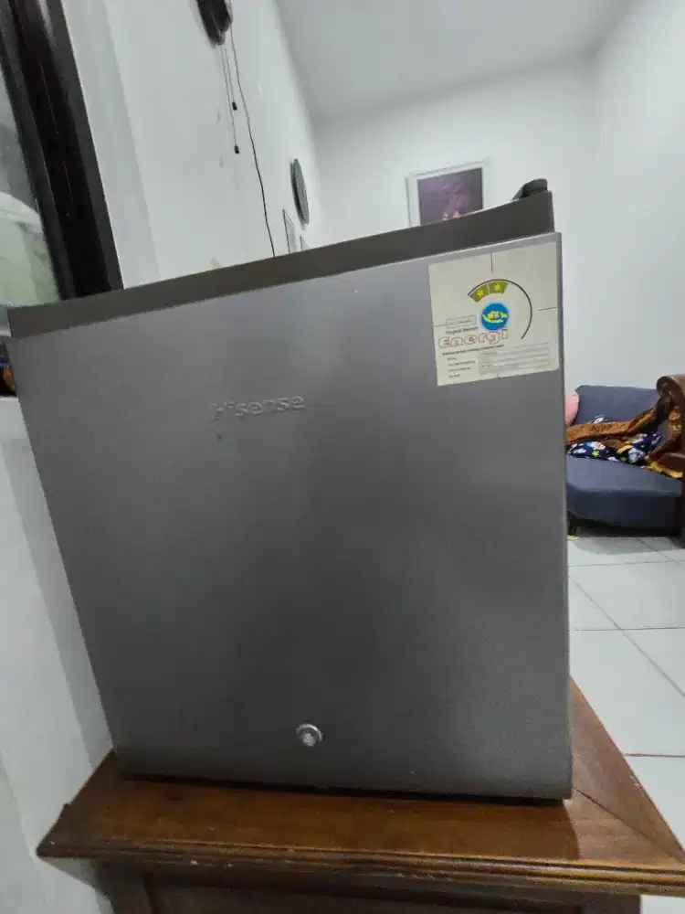 Hisense kulkas mini