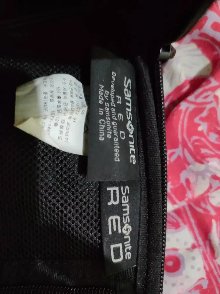 Samsonite red egun