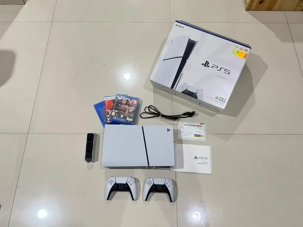 PS5 Slim Disc Original Sony Pembelian Apr'24 (Bomus 2 Stick dan 3 Kase