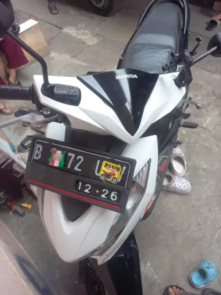 Jual motor beat deluxe th 2021