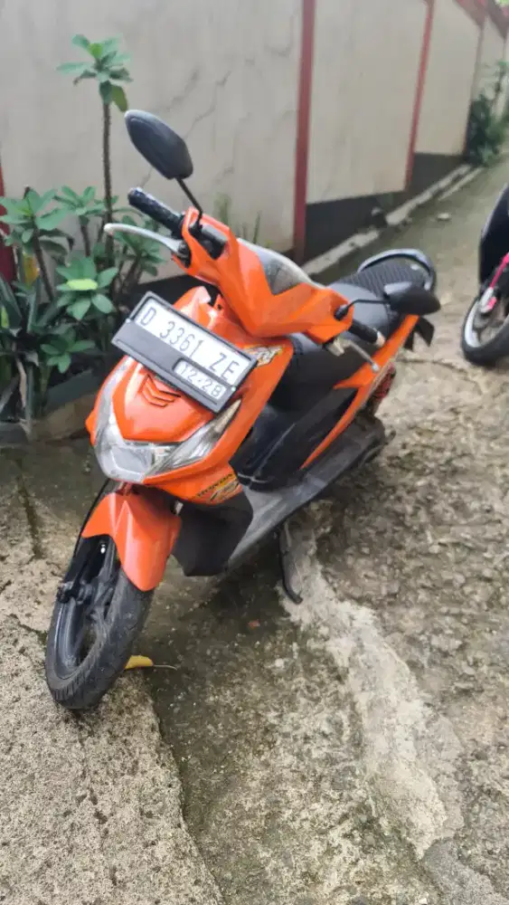 Beat karbu 2008 asli warna oranye bisa tt/bt