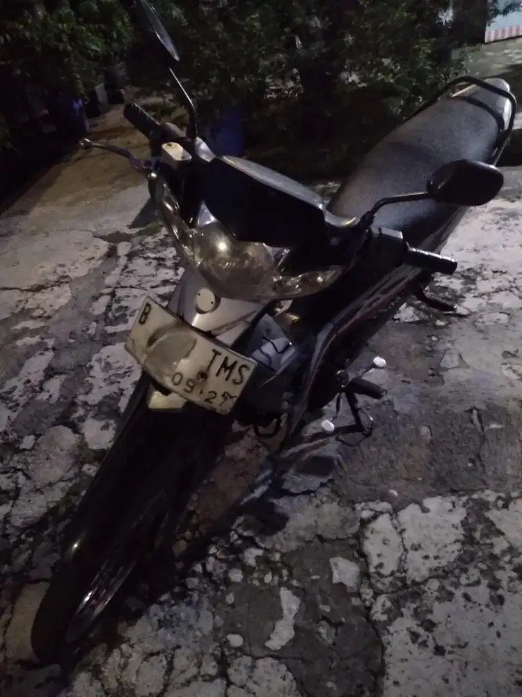 Vega R 2007 Yamaha Vega-R good kondisi motor bekas second