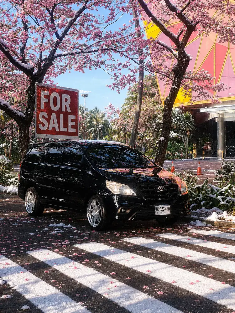 Toyota Kijang Innova 2015 Bensin