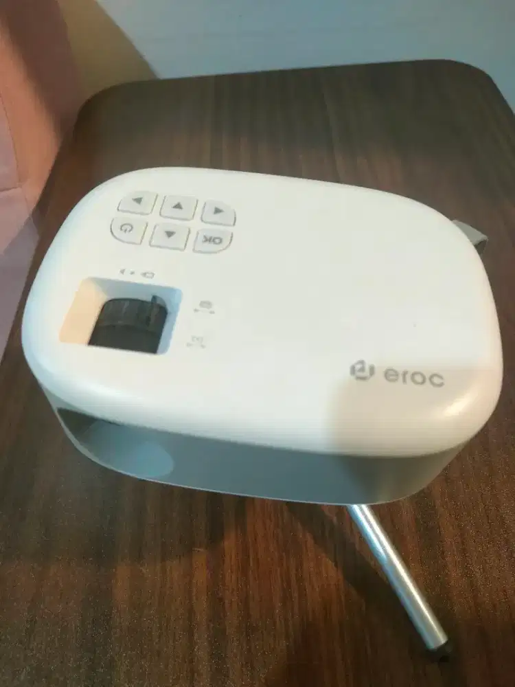 Eroc Movi N1 Projector