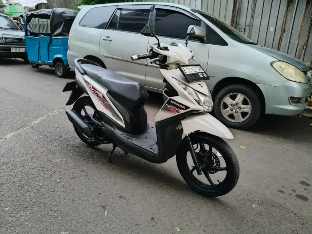 Honda Beat 110cc Pajak Hidup Tahun 2013