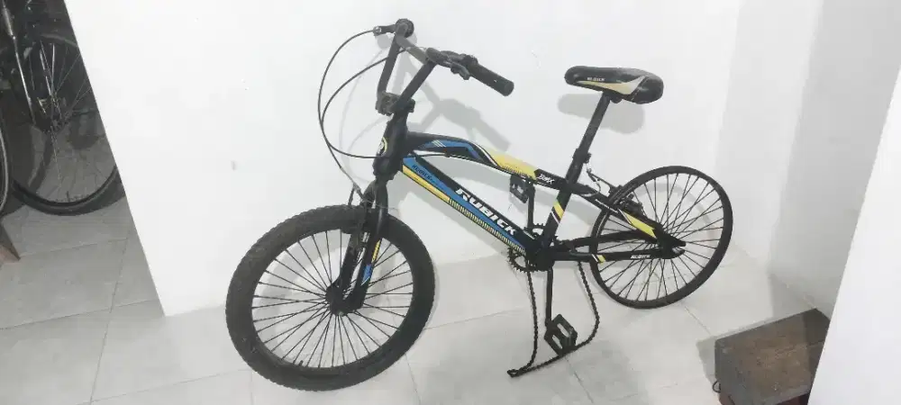 sepeda bmx rubick uk 20