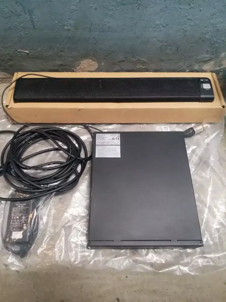 TOA DM-1200A Digital Conference Microphone System