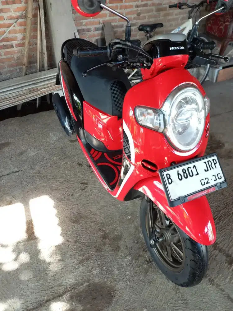 Honda Scoopy 2020