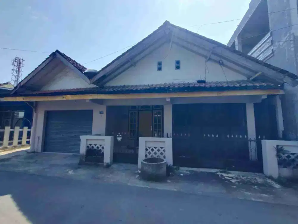 RUMAH KONTRAKAN DI JL CANDI GEBANG CONDONGCATUR DEKAT KAMPUS AMIKOM DAN UPN YOGYAKARTA