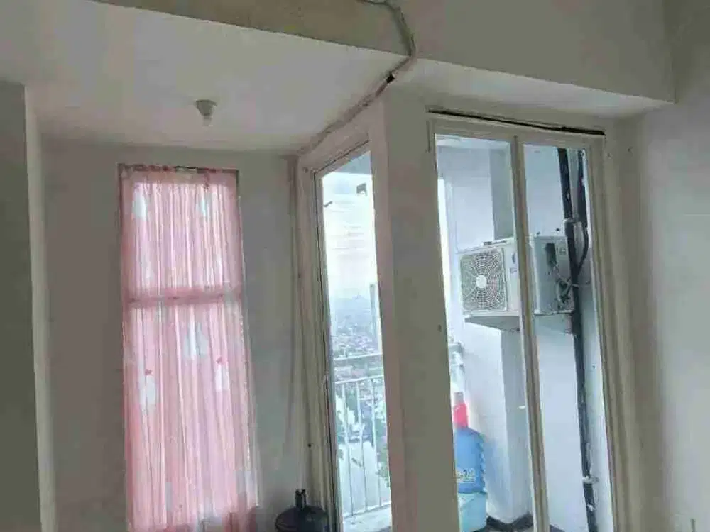 Sewa Apartment Amor Type Studio. Ada AC,Kasur, Cermin, Gordyn. Connect Pakuwon City Mall. Dekat ITS