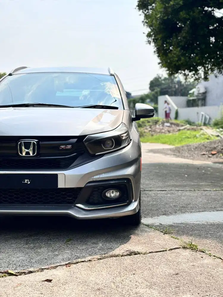 DIJUAL HONDA MOBILIO 1.5 RS CVT 2017