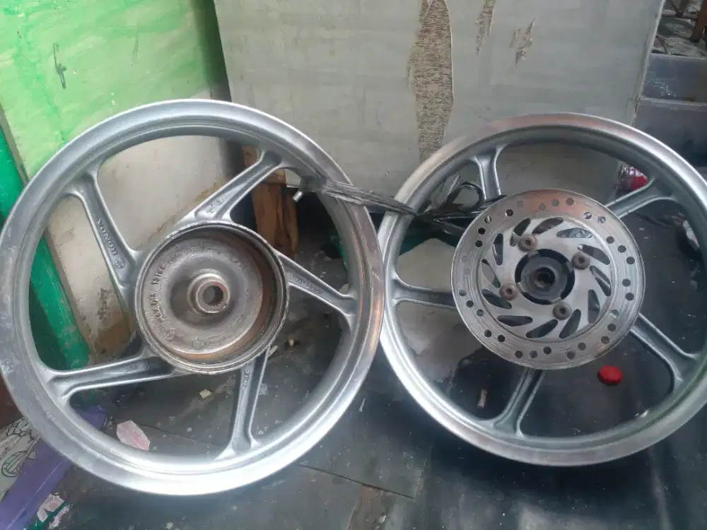 velg Honda matic 14