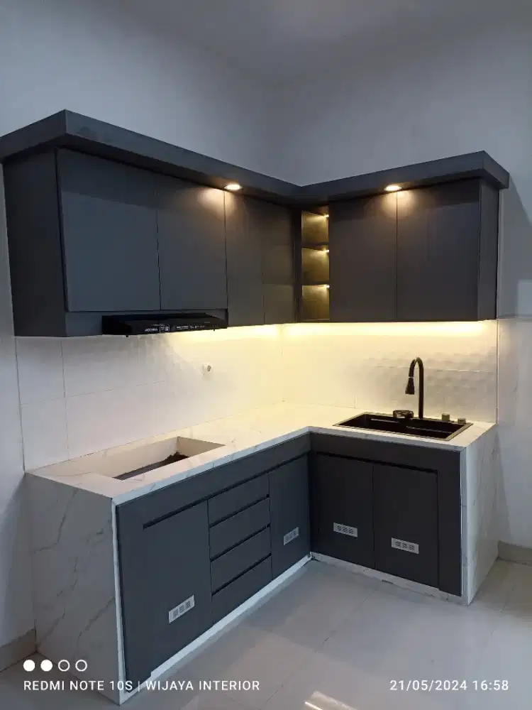 Kitchen set rumah estetik HPL