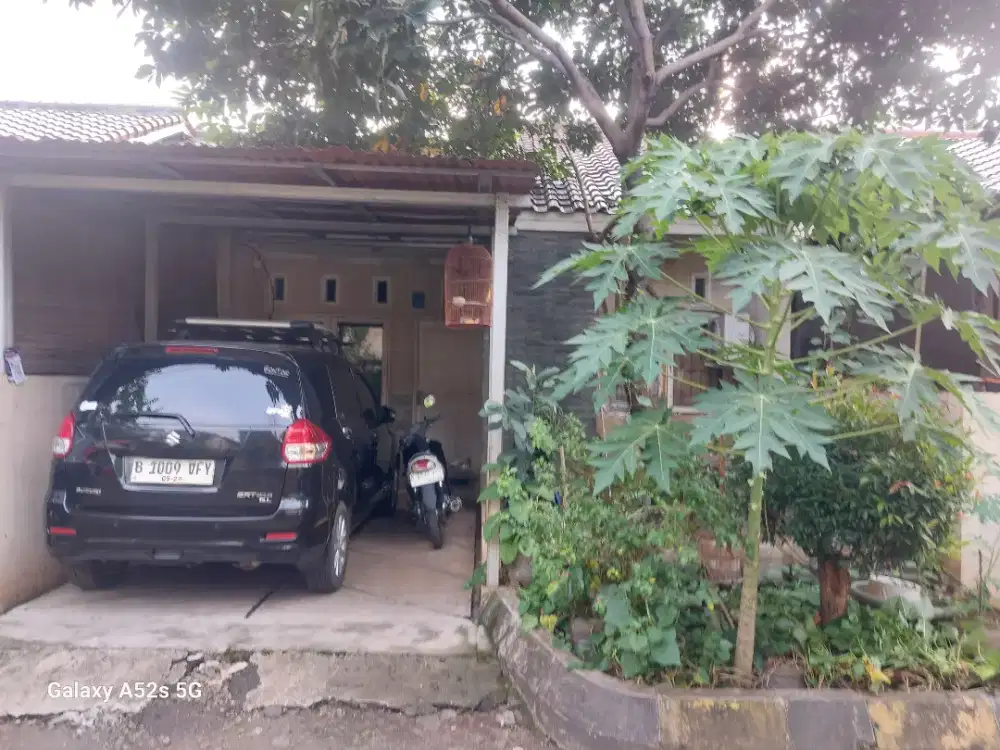 Disewakan rumah komplek dekat STAN, bintaro sektor 5 berikut isinya