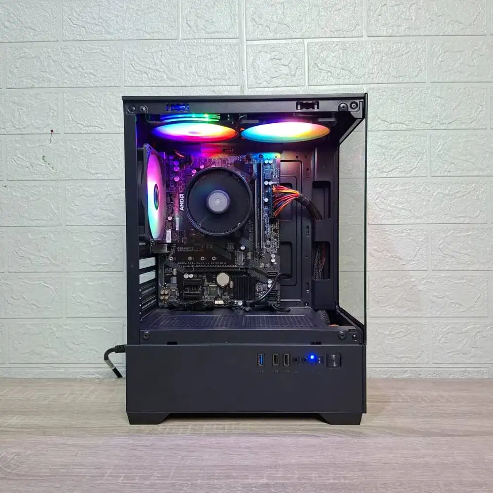 PC Gaming Murah Ryzen 3 3200g Ram 8GB SSD 256GB Casing Raptor + 3 Fan