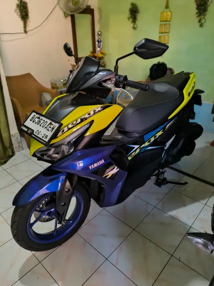 Aerox 2023 Kuning biru