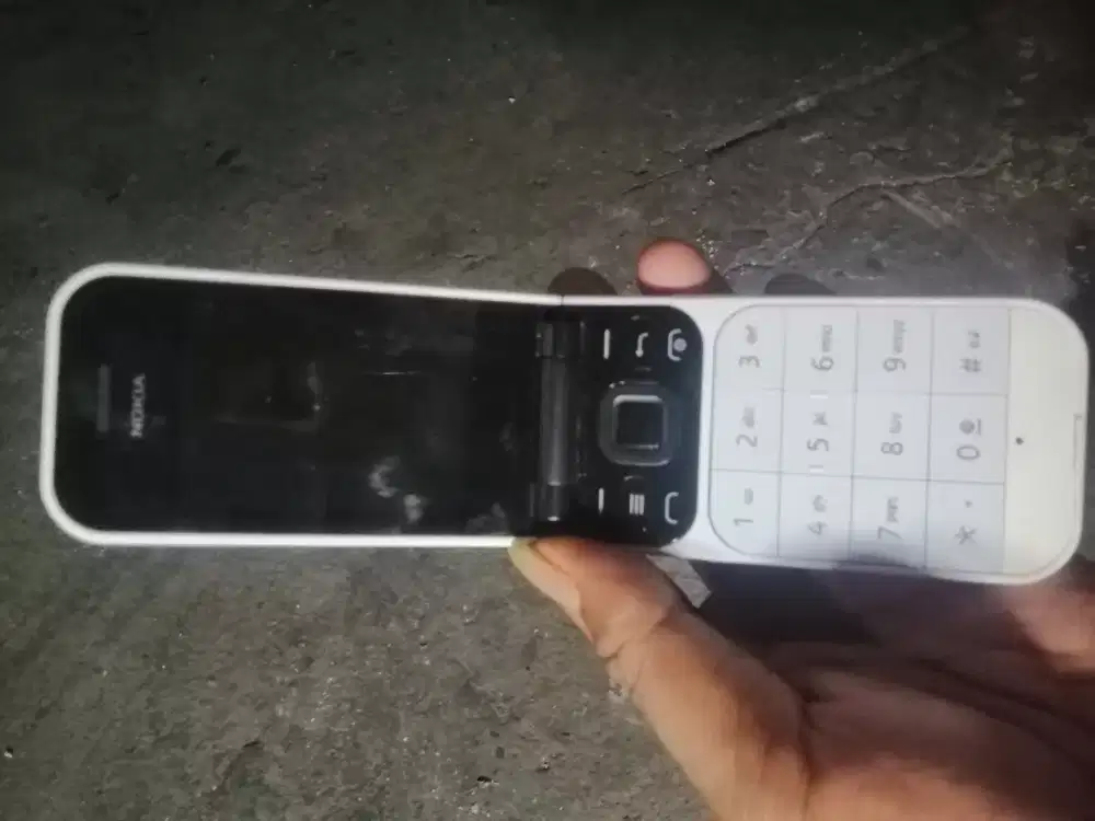 Nokia tipe 2720 thn 2019
