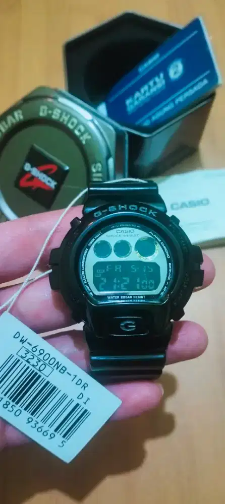 Gshock dw6900-nb