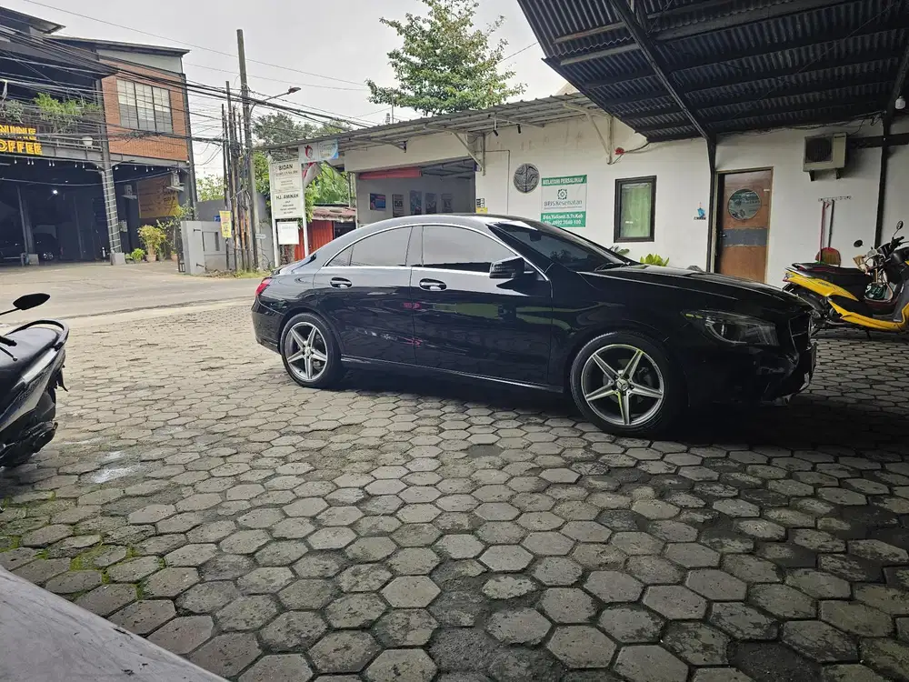 Mercedes-Benz CLA200 2014 Bensin