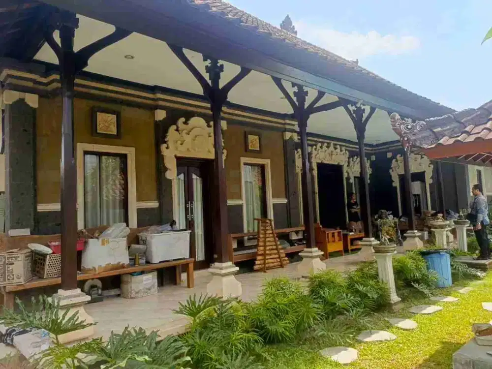 Jual Rumah 1lt Luas Tanah 400m2 Lokasi Jl Batur Sari Sanur Dekat Pantai area Investasi Strategis