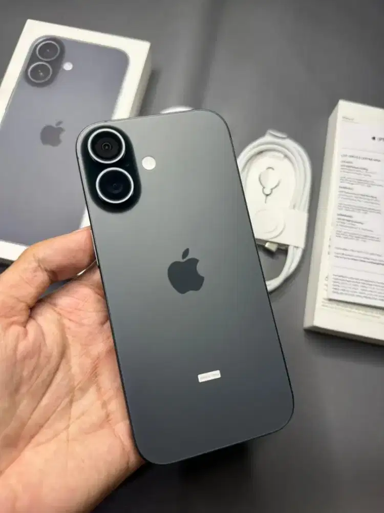 iPhone 17 256Gb CC:3 Garansi Aktif Sampai Mei 2027