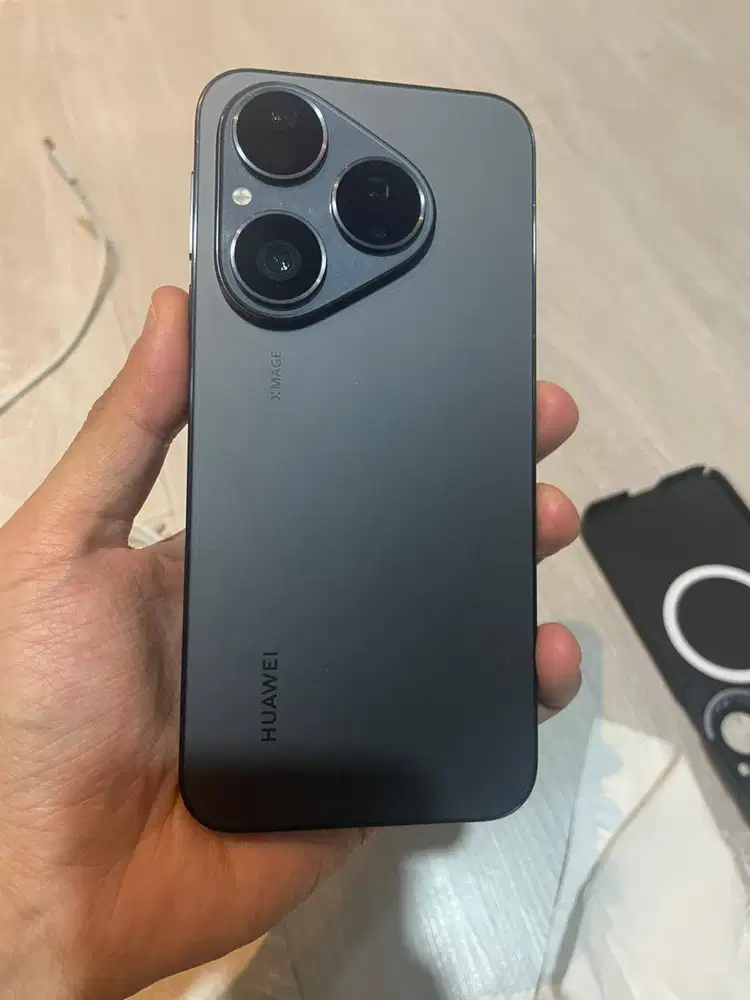 Huawei PURA 80 Fullset ( Masi Garansi 5 bulan ) Mulus