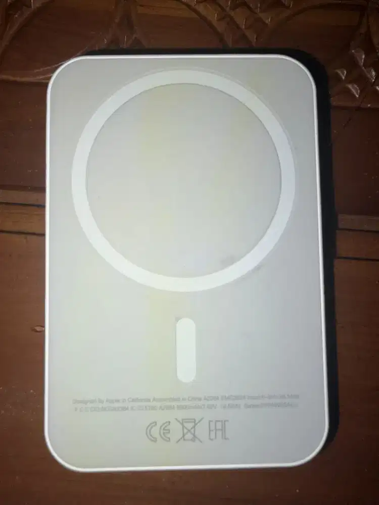 MagSafe by Apple