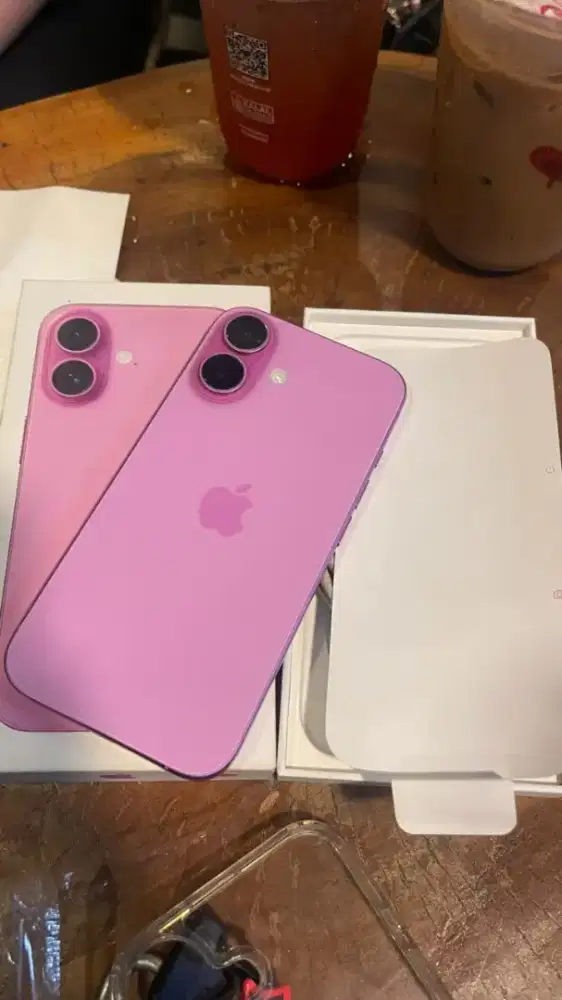 Dibeli Iphone 16 plus 128GB ibox/inter