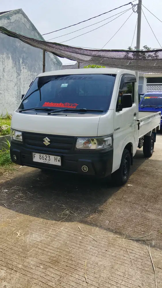 Suzuki Carry 2024 Bensin