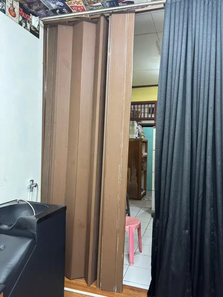 SEKAT RUANGAN / PVC FLOODING DOOR