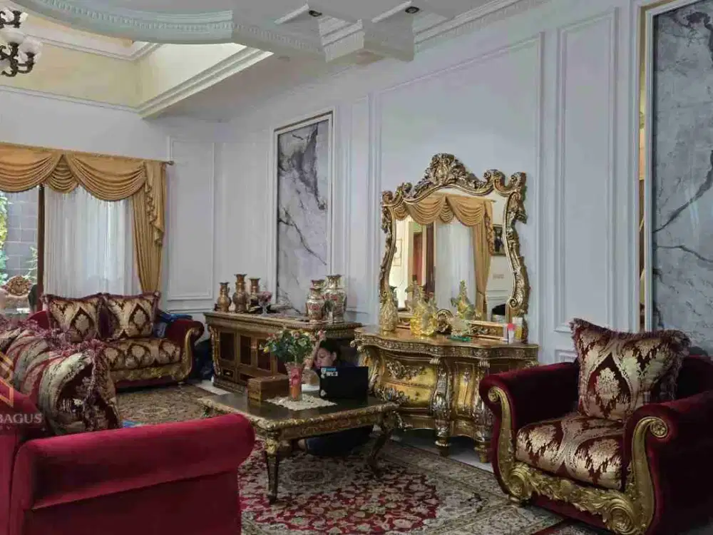 rumah 2lantai classic di kawaluyaan soekarnohatta bandung