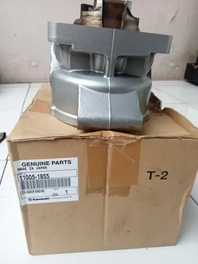 Blok silinder NINJA 150R 1855  ORIGINAL