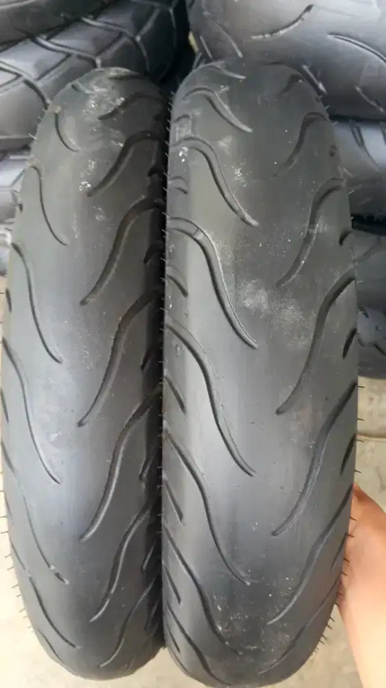 Ban copotan  Michelin sepasang ukuran 80/90-90/90 ring 14