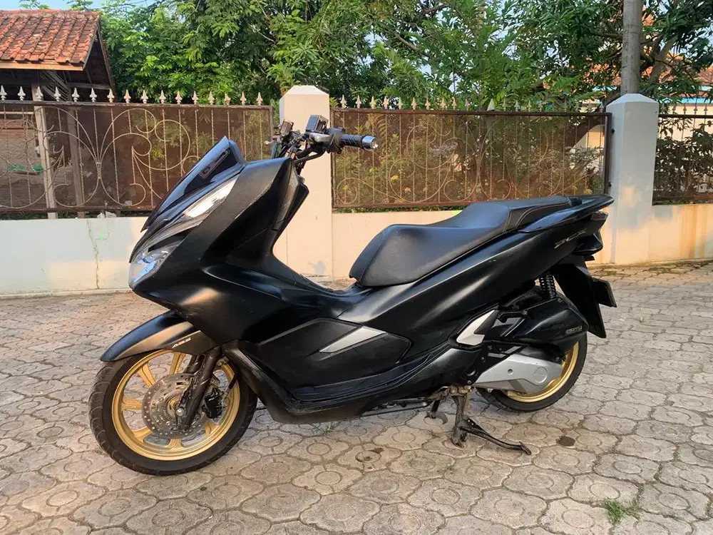 PCX 150 ABS 2019 hitam doff