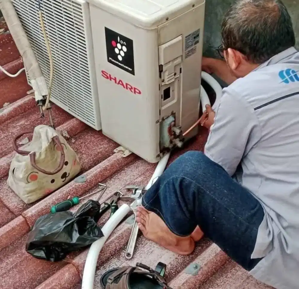 Ac Tidak dingin, service ac, cuci, Bongkar pasang ac dll