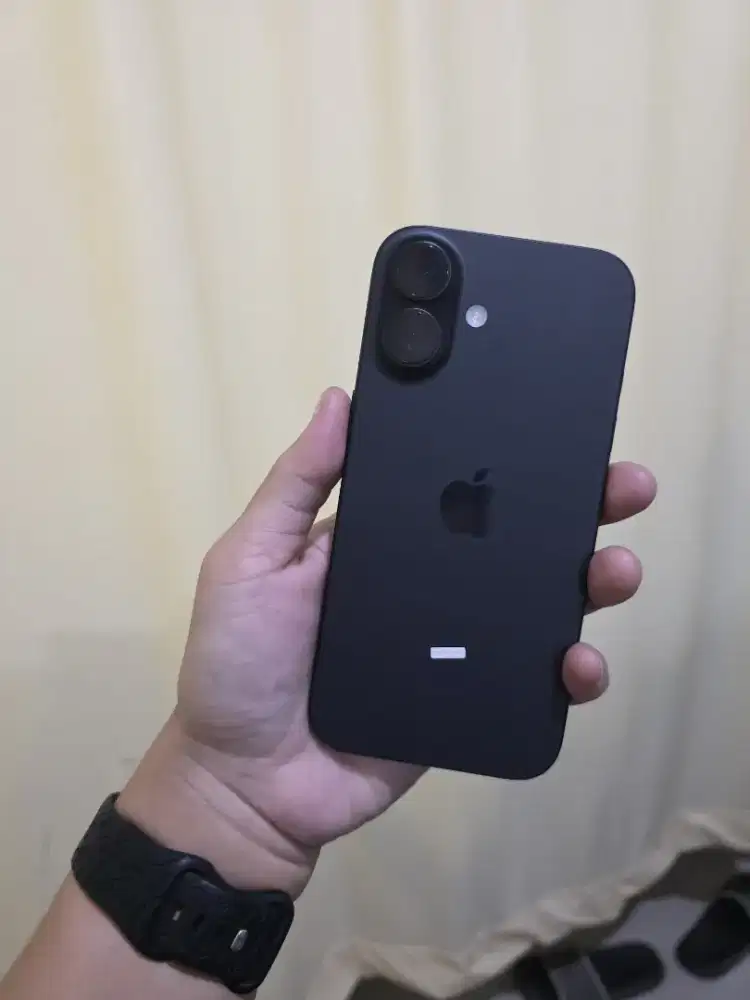 Iphone 16 128gb ibox on garansi
