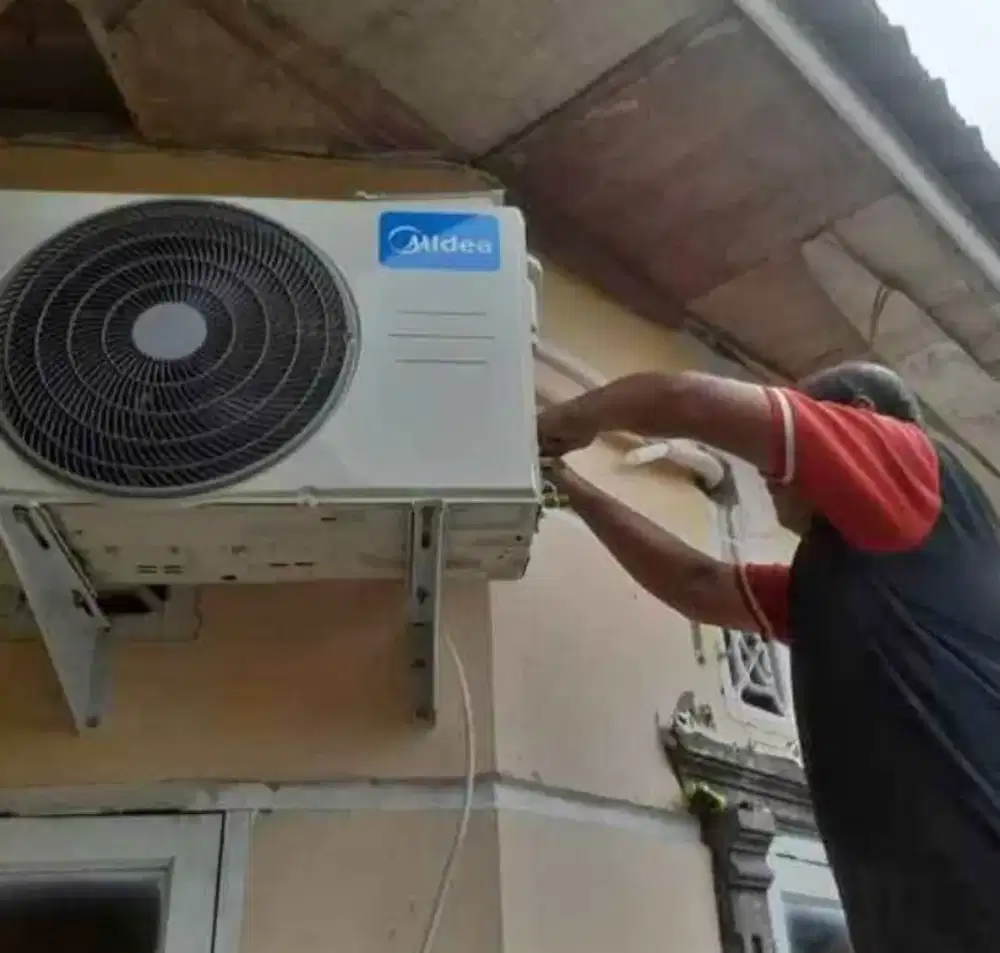 Cuci/Serpis ac, bOngkar Pasang Ac, freon, Vakum dll