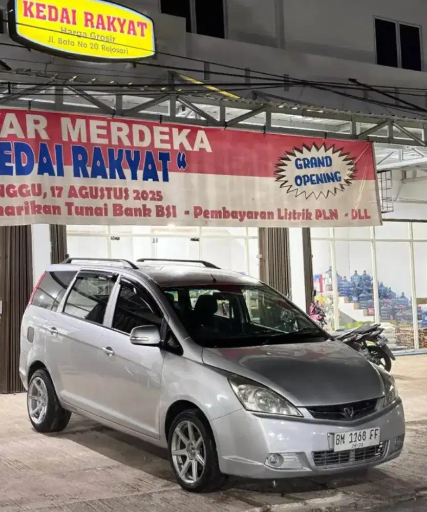 Mobil Proton Exora 2009