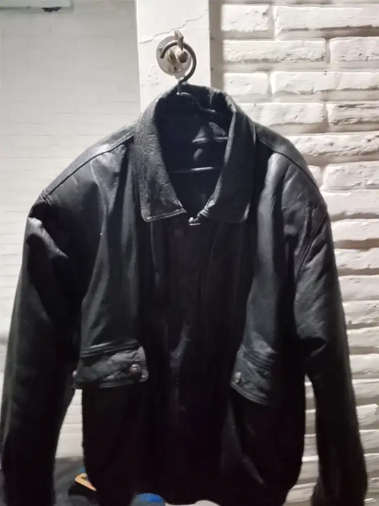 Jaket kulit Asli
