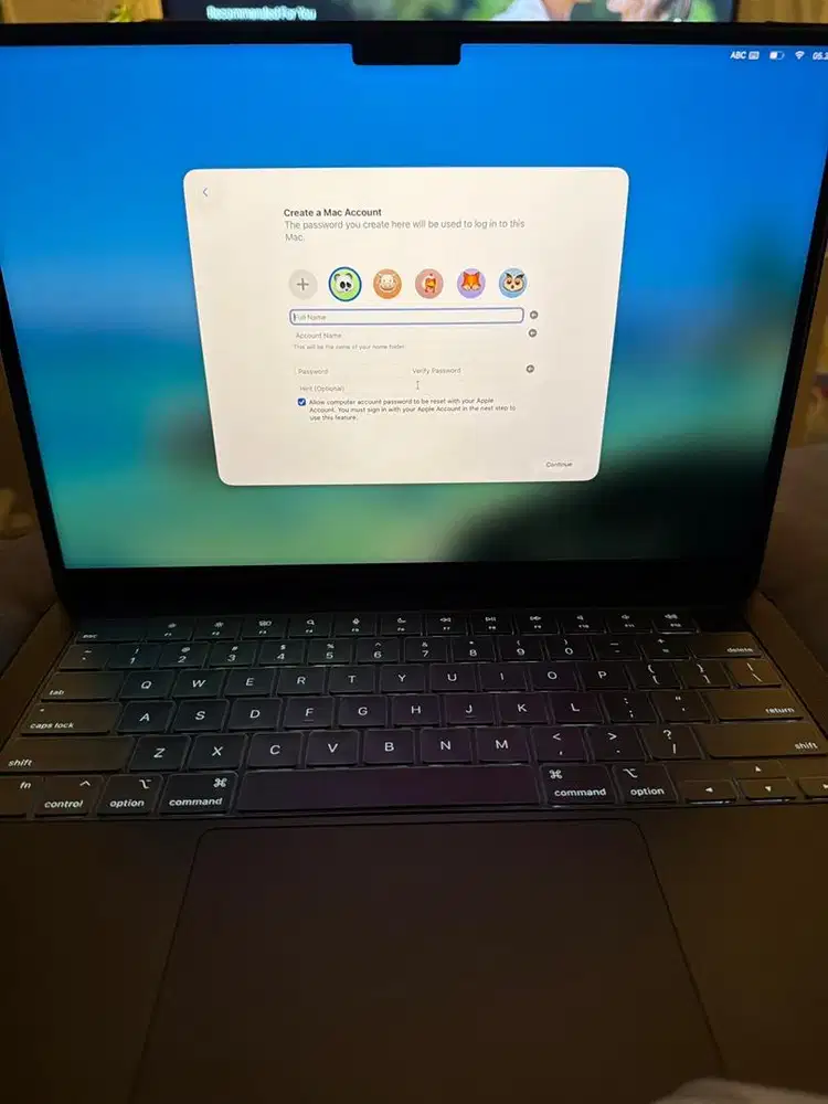 Macbook Pro 2024 M4 1TB Ram 24GB Resmi ID